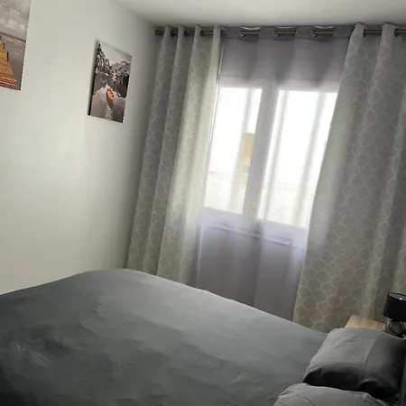 Apartment Avec Vue Laterale