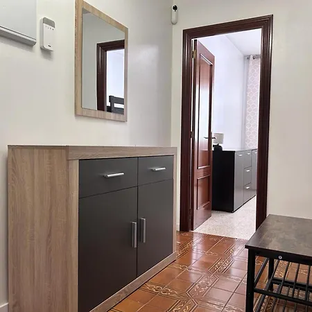 Apartment Avec Vue Laterale *